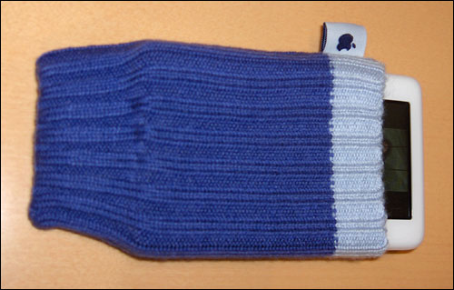 102604ipod_sock.jpg