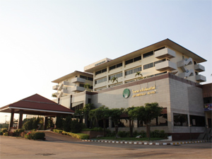 pic1-jp-emerald-hotel