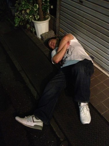 544648_337650919651090_1875178356_n